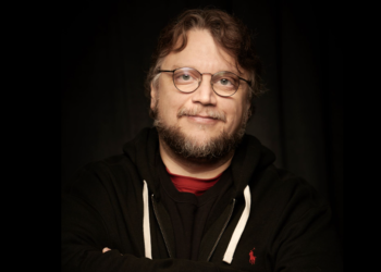 Guillermo del Toro y Mayra Hermosillo protagonizan un encuentro “escatológico” en Venecia